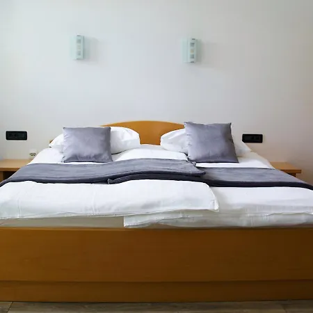 Rudi Hiti's Maison d'hôtes 4*