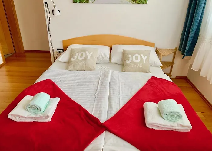 Rudi Hiti's بليد