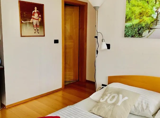 Πανσιόν Rudi Hiti's Μπλεντ