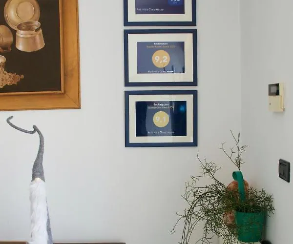 Rudi Hiti's Πανσιόν 4*