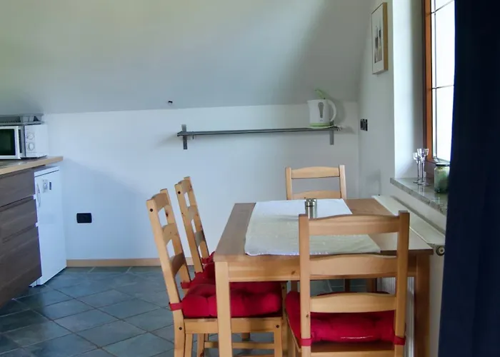 Πανσιόν Rudi Hiti's 4*