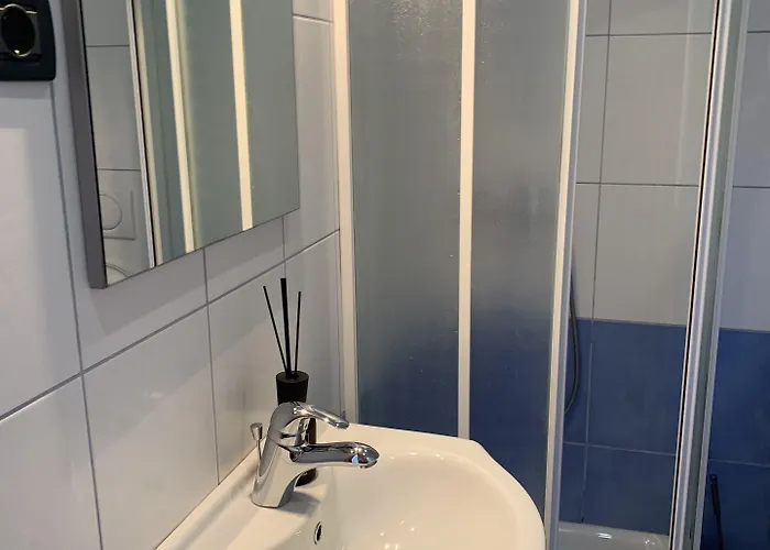 Rudi Hiti's Πανσιόν 4*