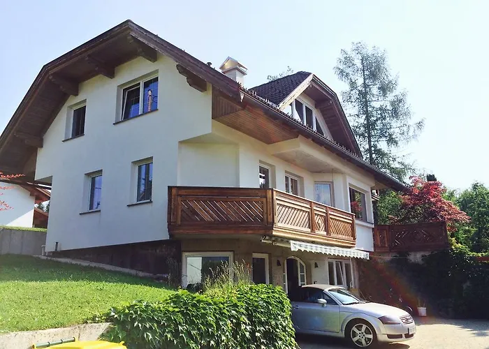 Rudi Hiti's Πανσιόν